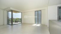 Living room of Flat for sale in  Barcelona Capital  with Air Conditioner, Heating and Private garden
