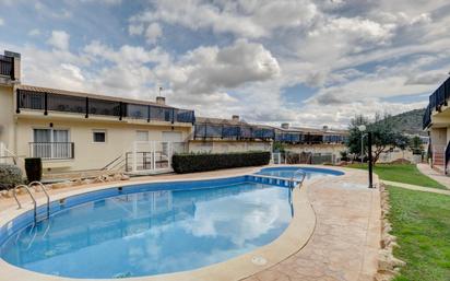 Piscina de Casa adosada en venda en Benaguasil amb Aire condicionat, Calefacció i Jardí privat