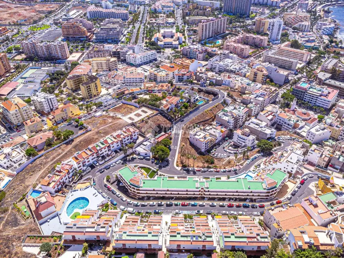 Piso con piscina en venta en C. la Colina, imagen 23