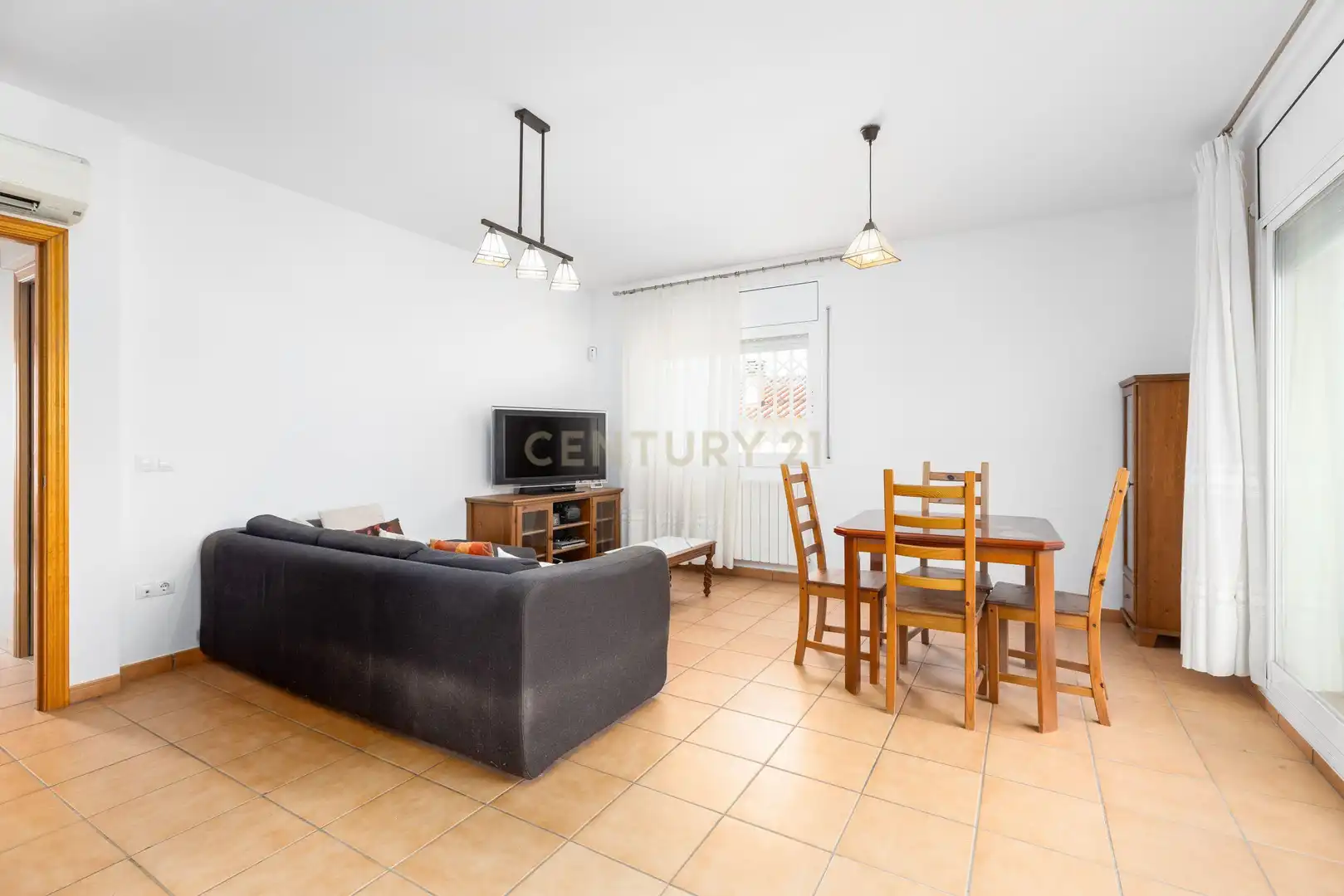 Living room of Houses for sale in El Montmell  with Air Conditioner and Private garden