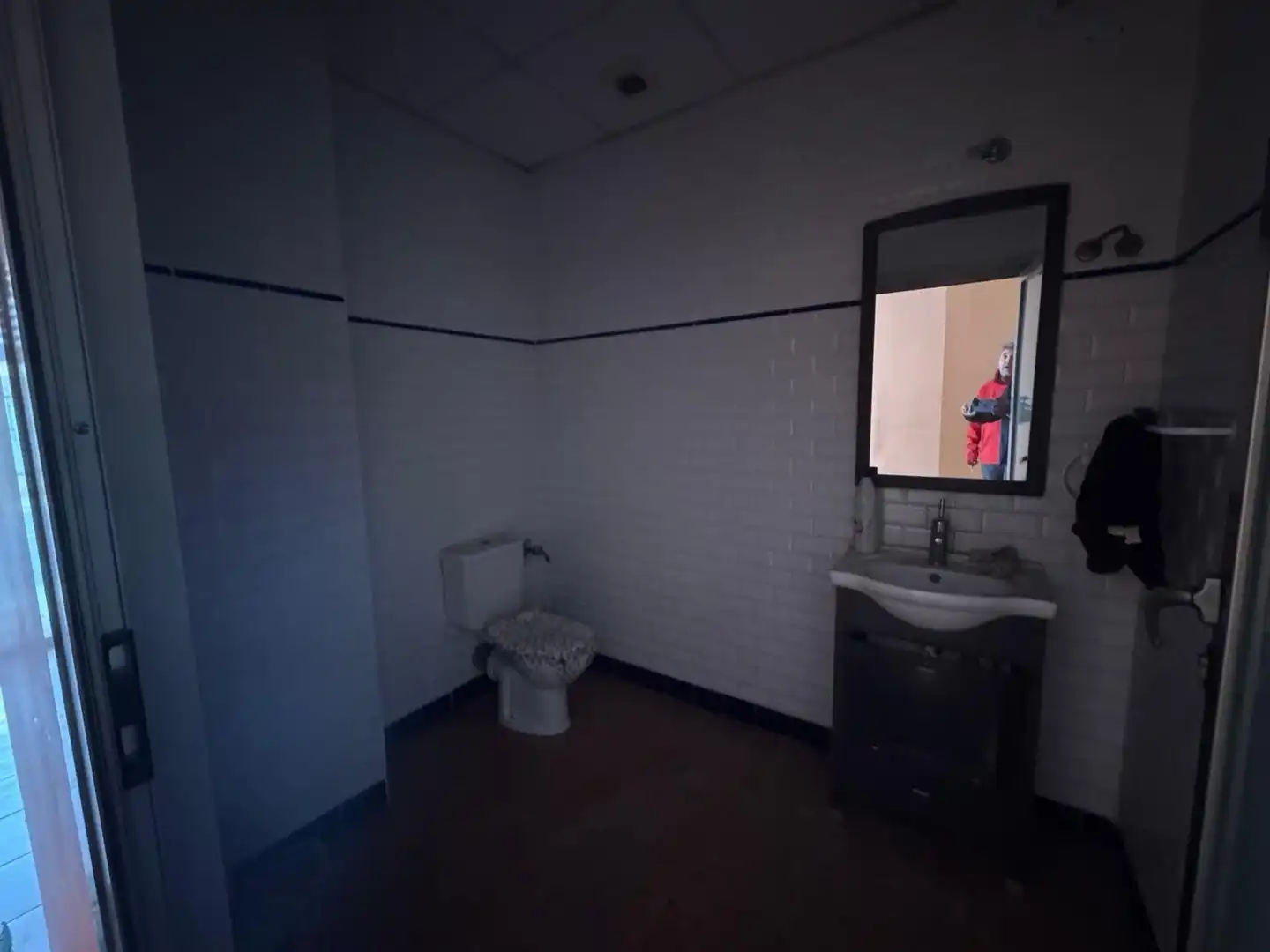 Badezimmer von Geschaftsraum zur Miete in Godella
