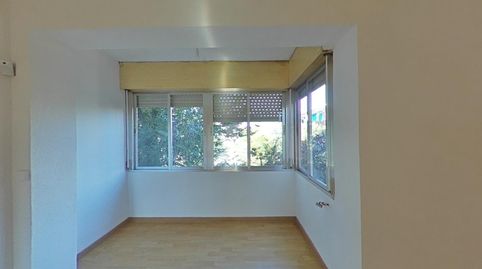 Foto 3 de Piso en venta en C/ Navalmoral de la Mata , Las Águilas, Madrid Capital