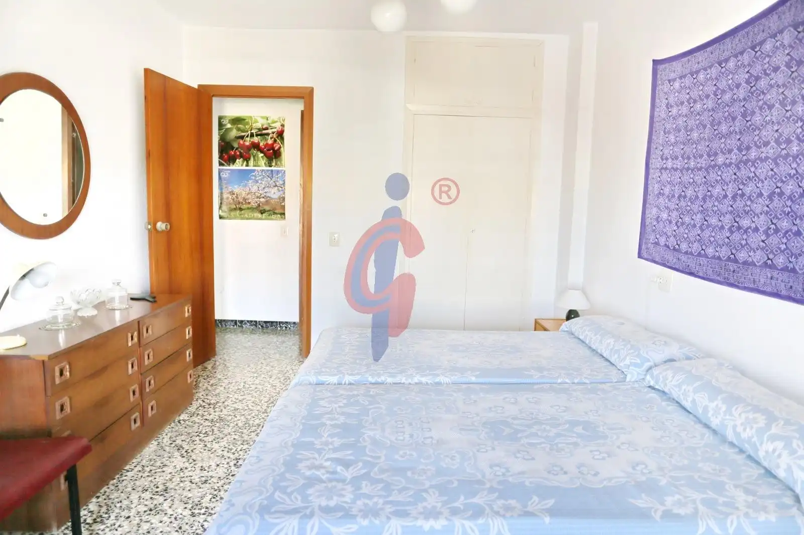 Habitación de Apartamento en venta en Guardamar del Segura con Amueblado y Balcón