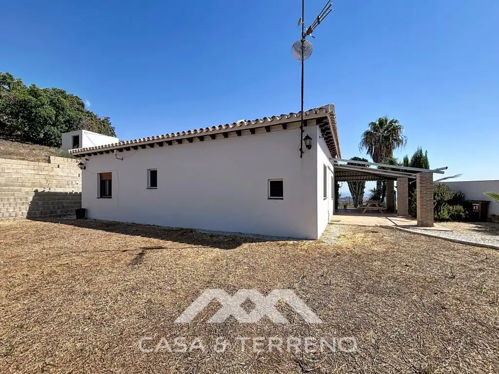 Detached house with garden for sale in Arroyo Arroyo Del Buho (Almayate), imagen 37