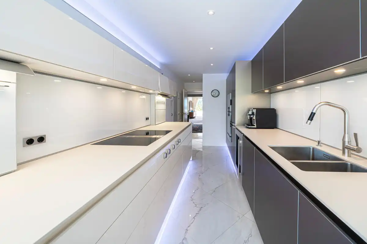 Penthouse with lift for sale in Nueva Andalucía, imagen 21
