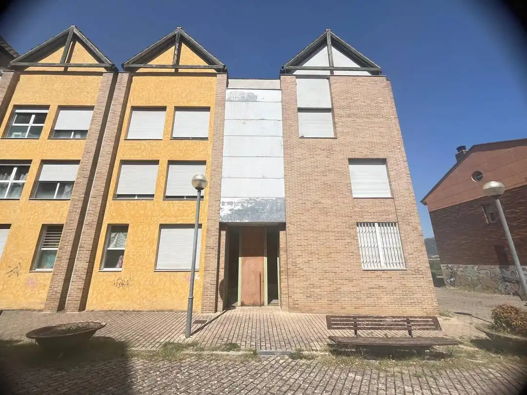 Vista exterior de Piso en venta en Barañáin / Barañain con Calefacción, Trastero y Amueblado