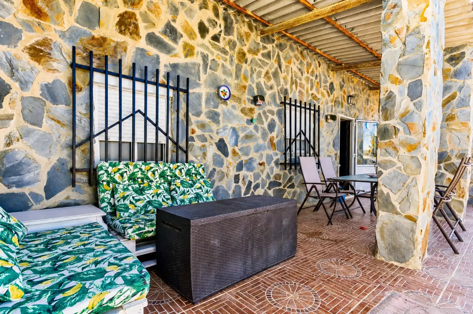 Terrassa de Casa o xalet en venda en Chiclana de la Frontera amb Aire condicionat, Jardí privat i Terrassa