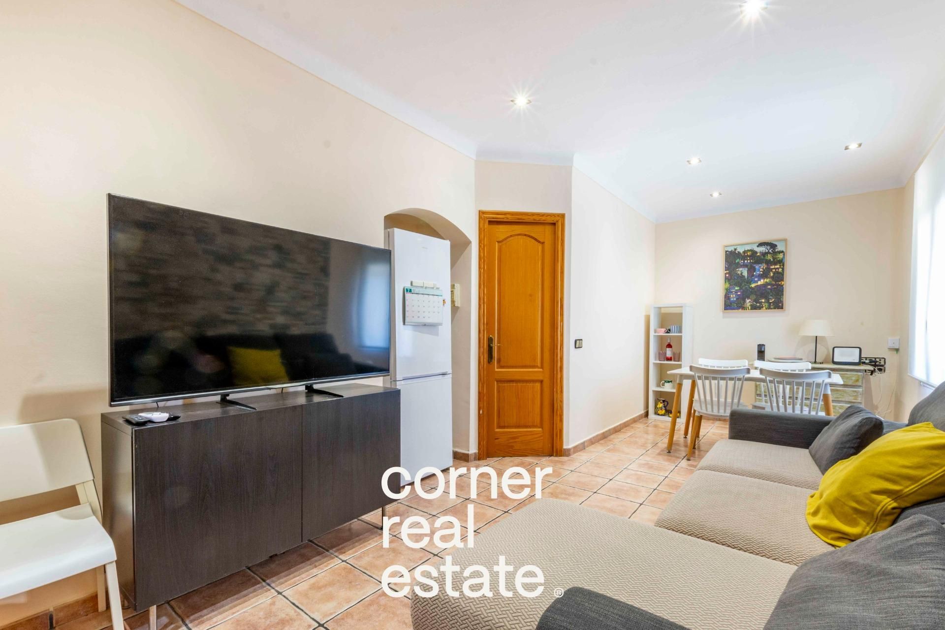 Vista exterior de Piso en venta en Sant Cugat del Vallès con Aire acondicionado, Calefacción y Jardín privado
