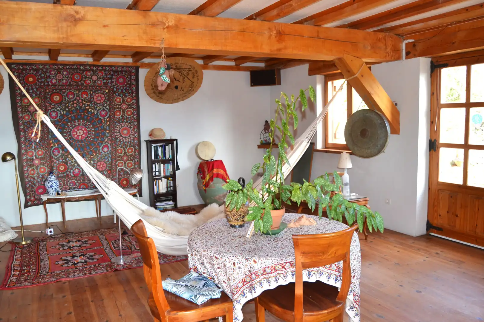 Wohnzimmer von Haus oder Chalet zum Verkauf in Aisa mit Heizung und Privatgarten