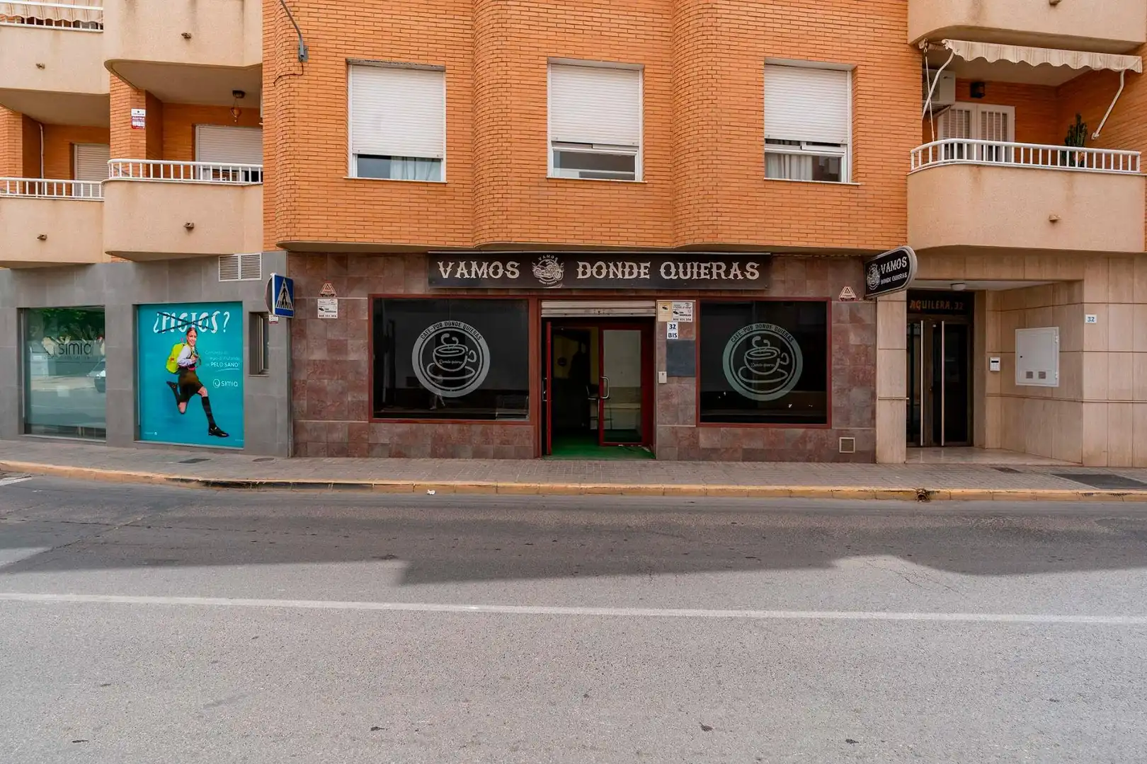 Local commercial à vendre à Calle Calle Sierra Nevada, imagen 2