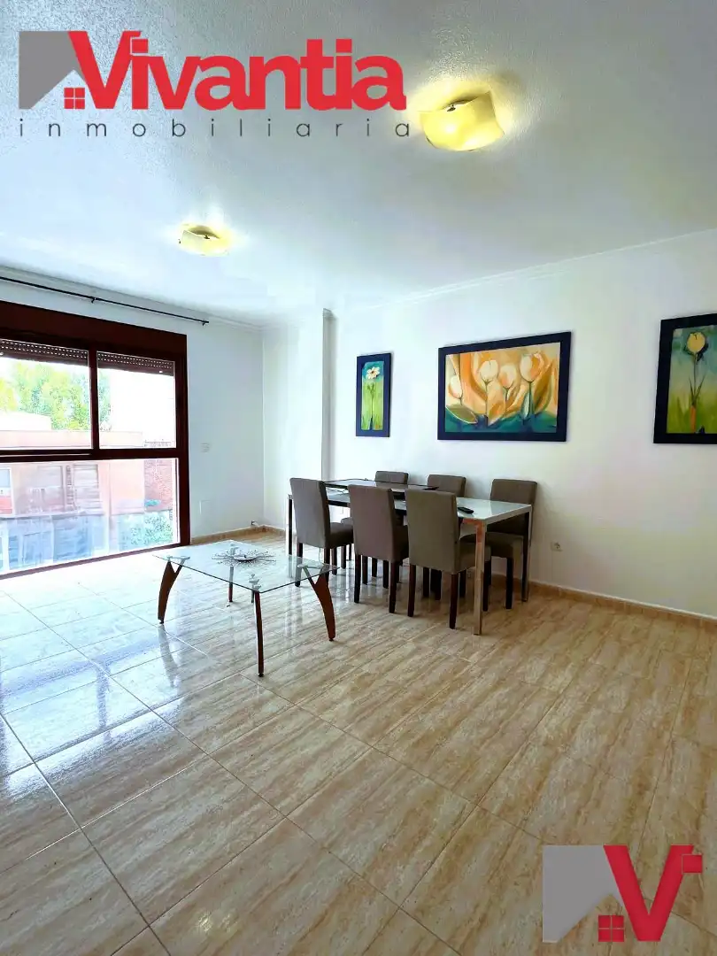 Piso con ascensor en venta en Lorca Ciudad, imagen 2
