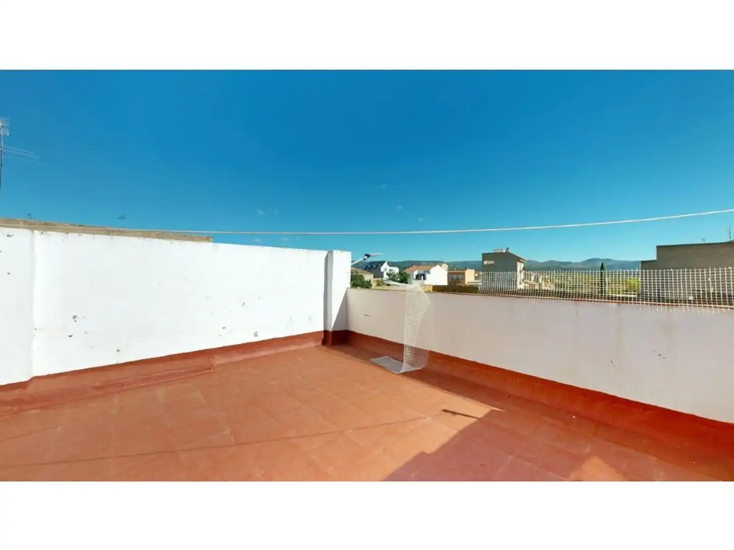 Vista exterior de Casa adosada en venta en Casinos con Jardín privado, Terraza y Trastero