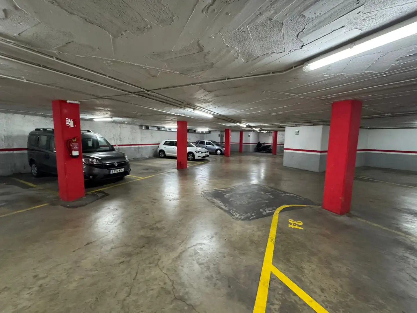 Einzelparkplatz mit Aufzug zur Miete in Carrer Figuerola, imagen 2