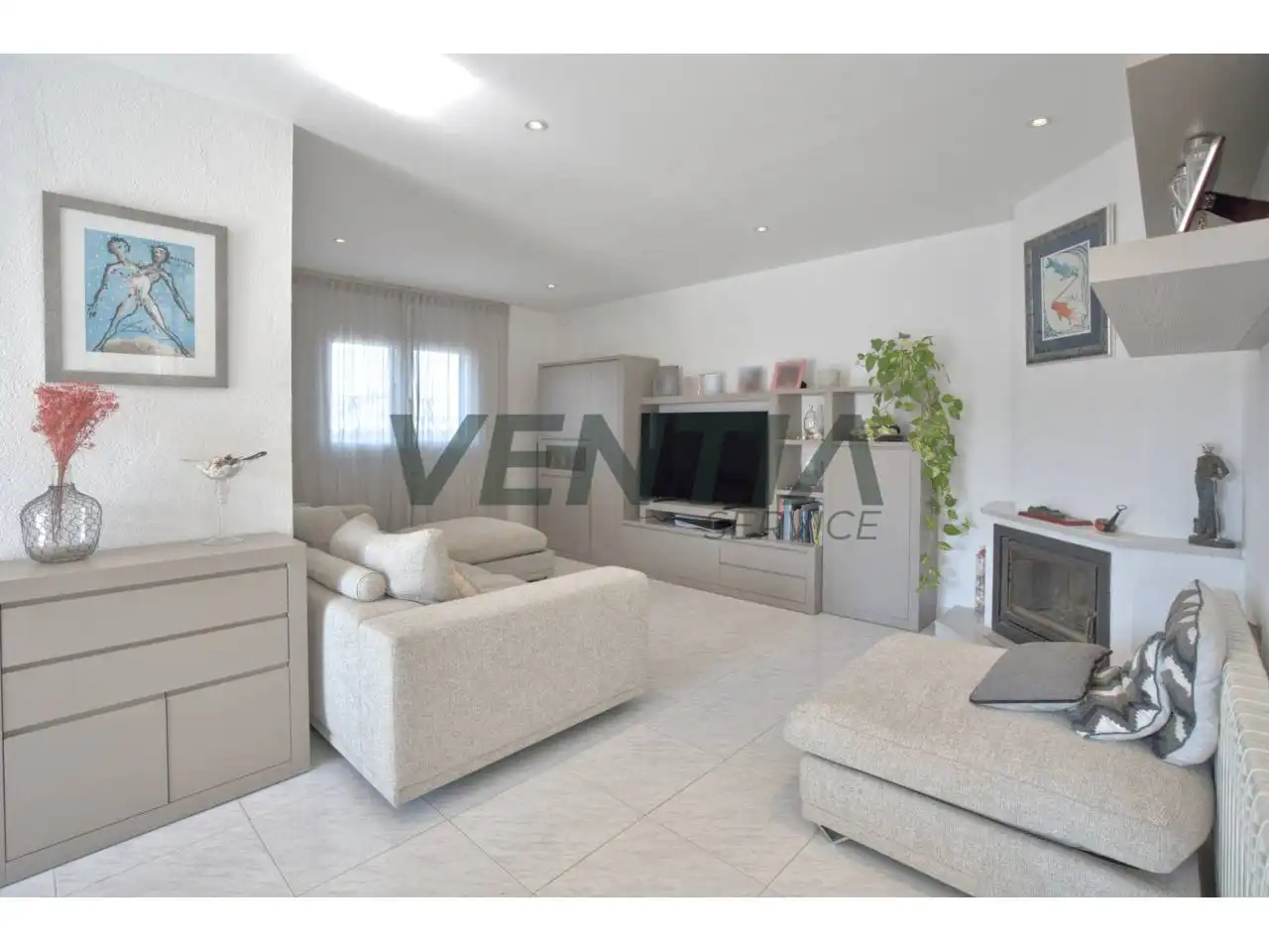 Casa amb jardí en venda a Calle Vall de Aran, imagen 4