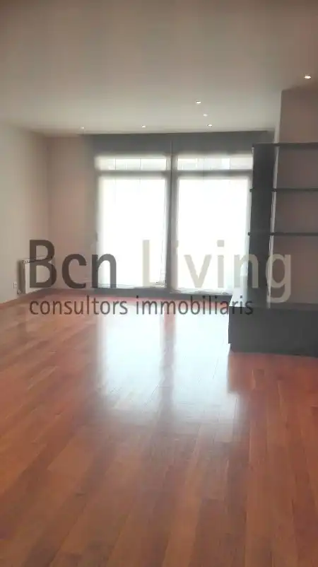 Sala de estar de Piso de alquiler en Barcelona con Aire acondicionado, Parquet y Terraza