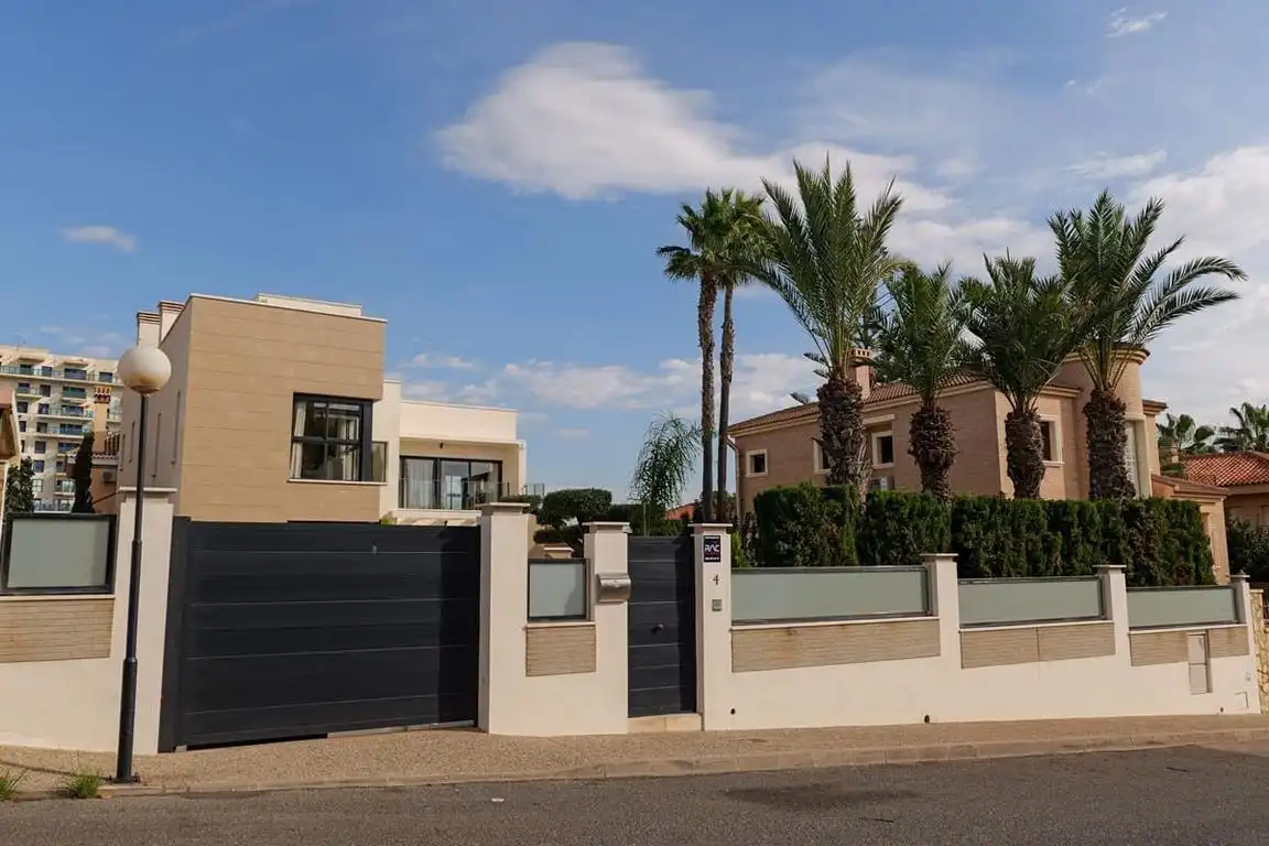 Villa avec piscine à vendre à Playa del Acequión, Náufragos y Rocío del Mar, imagen 6