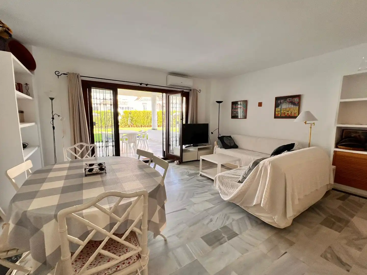 Apartamento de alquiler en Mar de Calahonda, 3, Calahonda