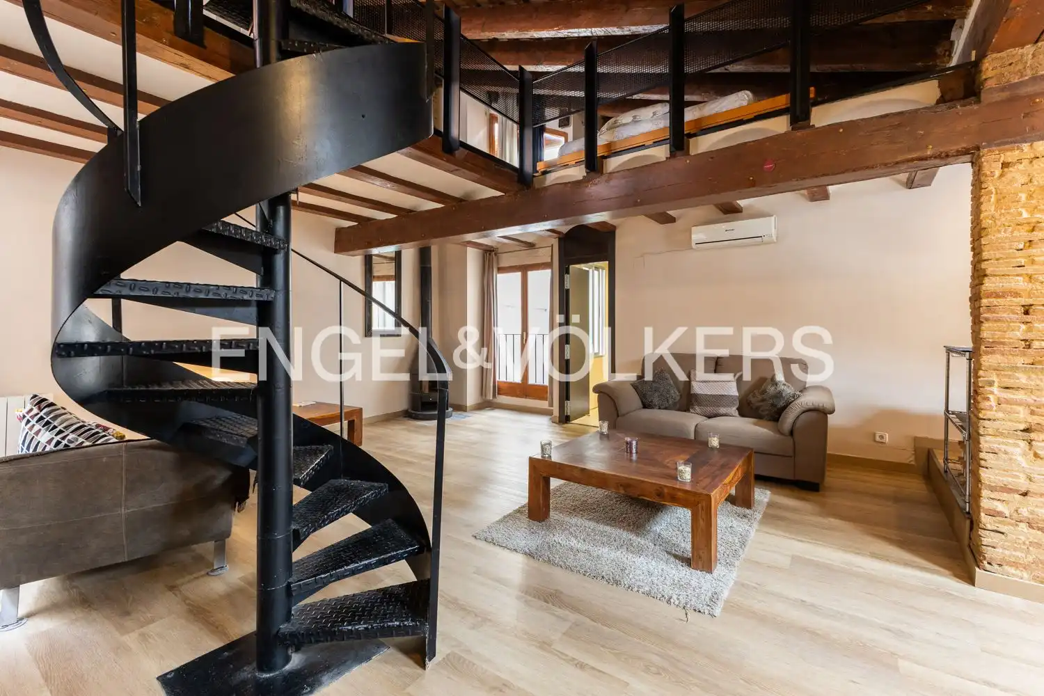 Sala de estar de Dúplex en venta en Valencia con Aire acondicionado, Calefacción y Balcón