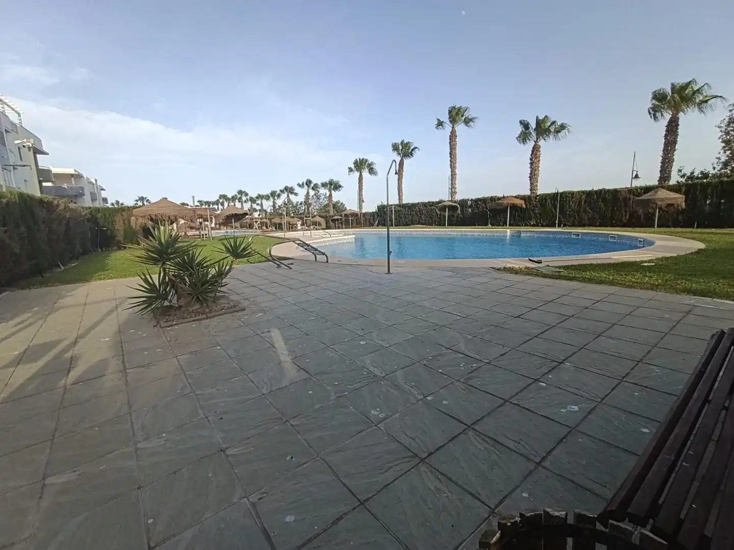 Piscina de Pis de lloguer en El Ejido amb Aire condicionat, Moblat i Balcó