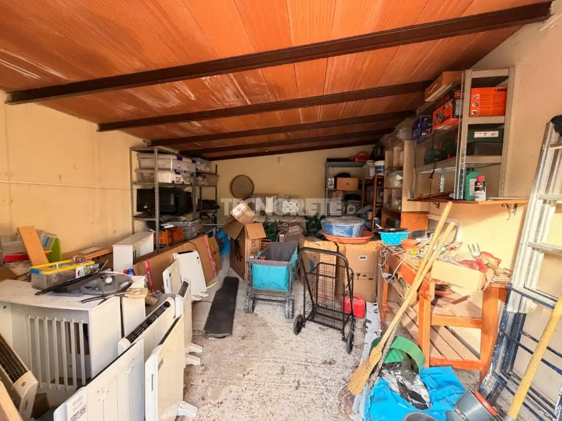 Houses for sale in San Román de los Montes  with Air Conditioner and Heating