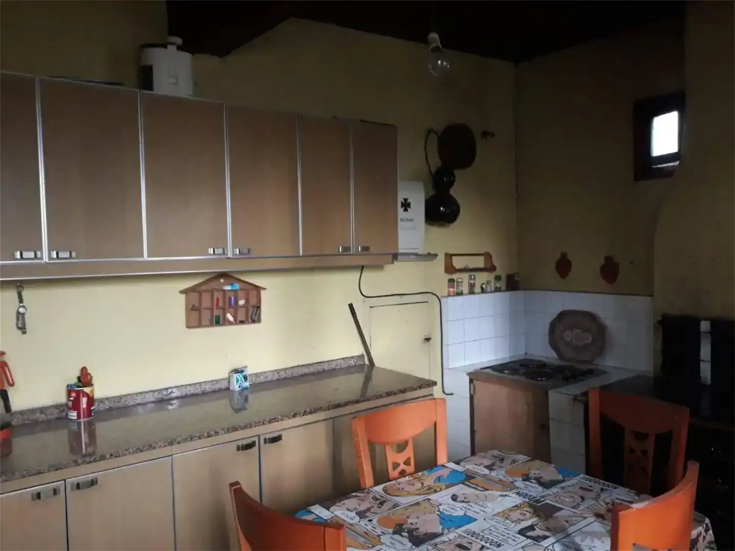 Cuina de Finca rústica en venda en Cortegada amb Jardí privat, Parquet i Moblat