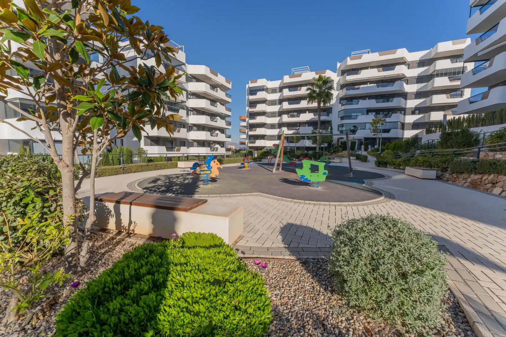 Vista exterior de Apartamento en venta en Elche / Elx con Calefacción, Terraza y Piscina