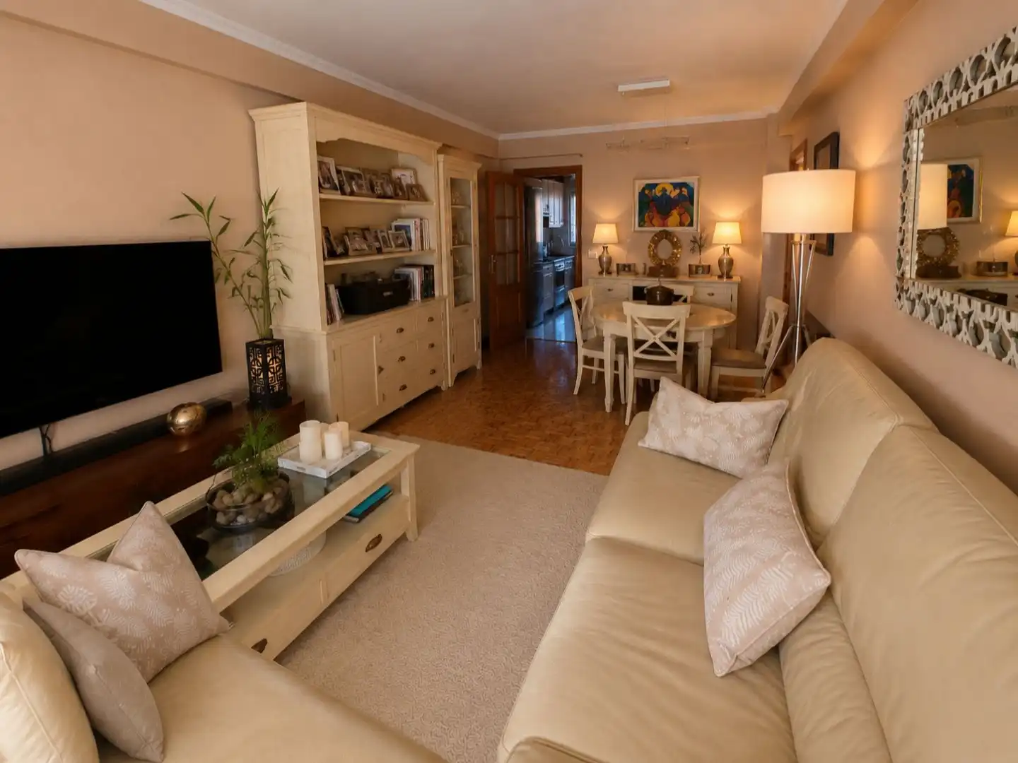 Sala de estar de Piso en venta en Madrid con Aire acondicionado, Calefacción y Parquet