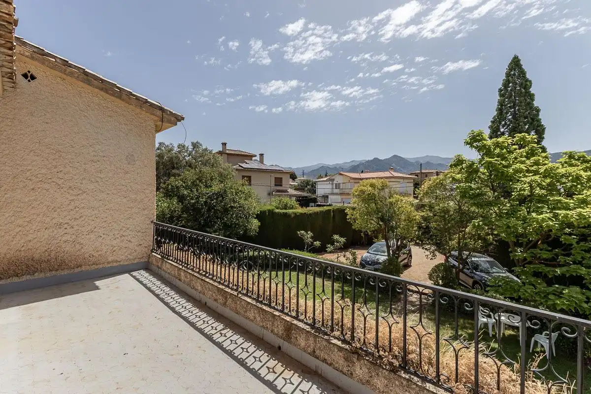 Vista exterior de Casa o xalet en venda en Dílar amb Jardí privat, Terrassa i Traster