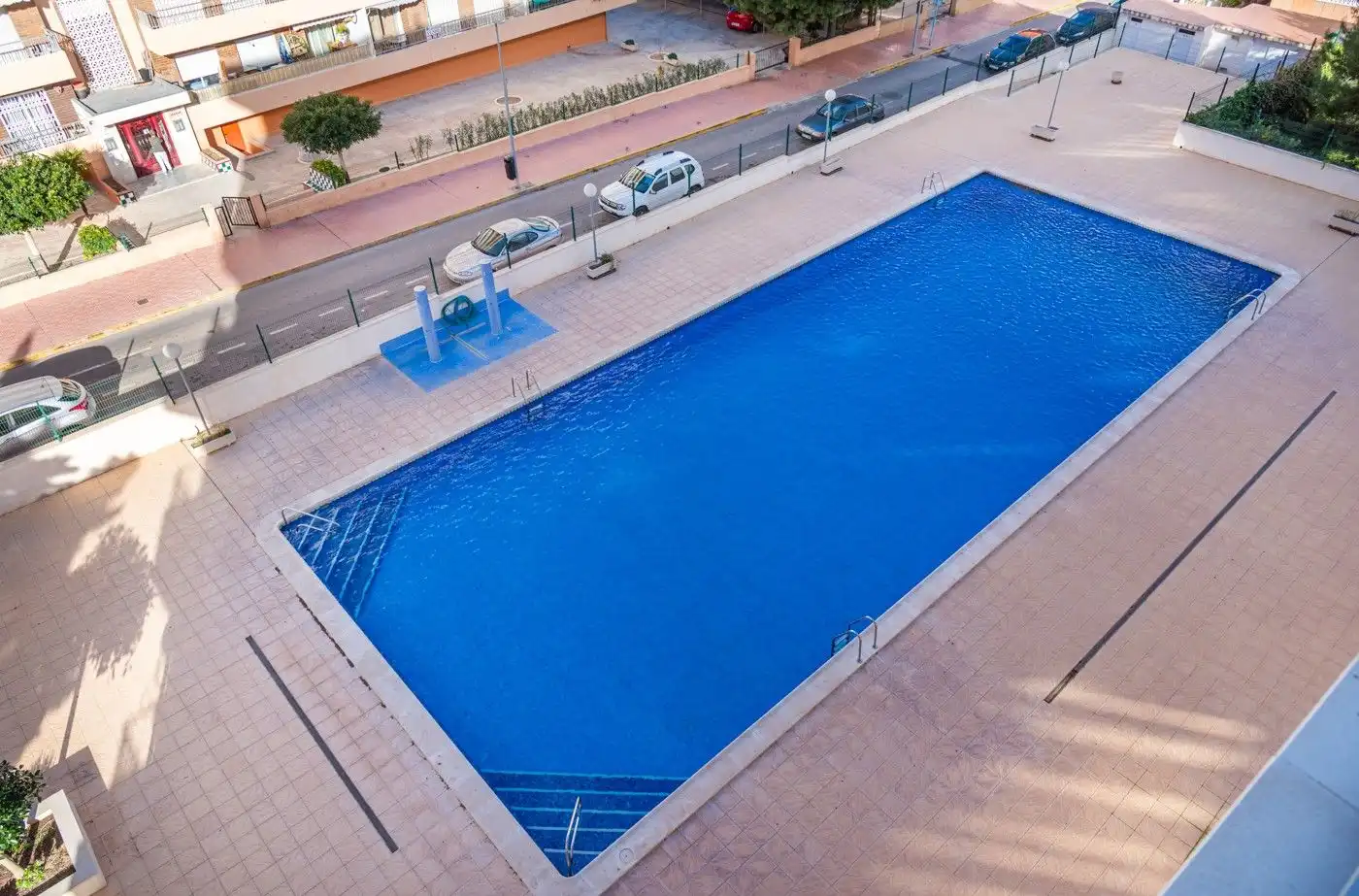 Piscina de Ático en venta en Torrevieja con Aire acondicionado, Calefacción y Amueblado