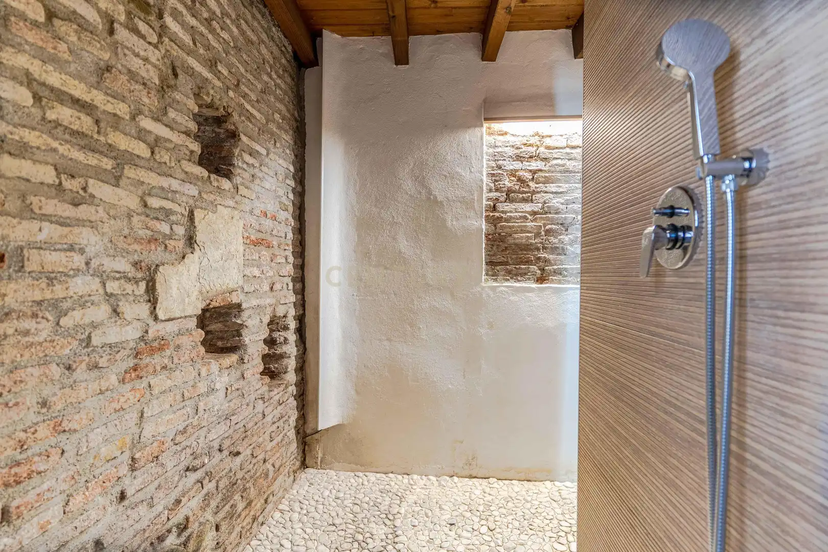 Houses for sale in Granada  with Balcony
