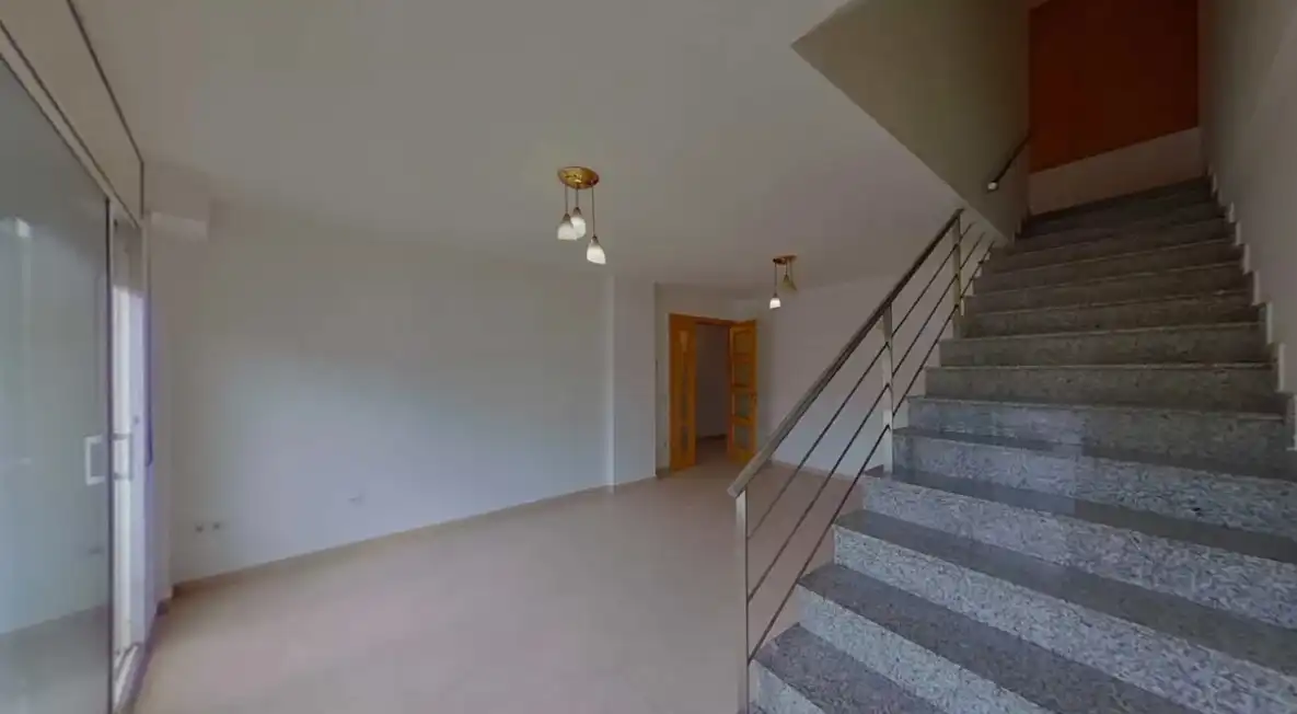 Dúplex en venta en Torrelles de Foix con Terraza y Balcón