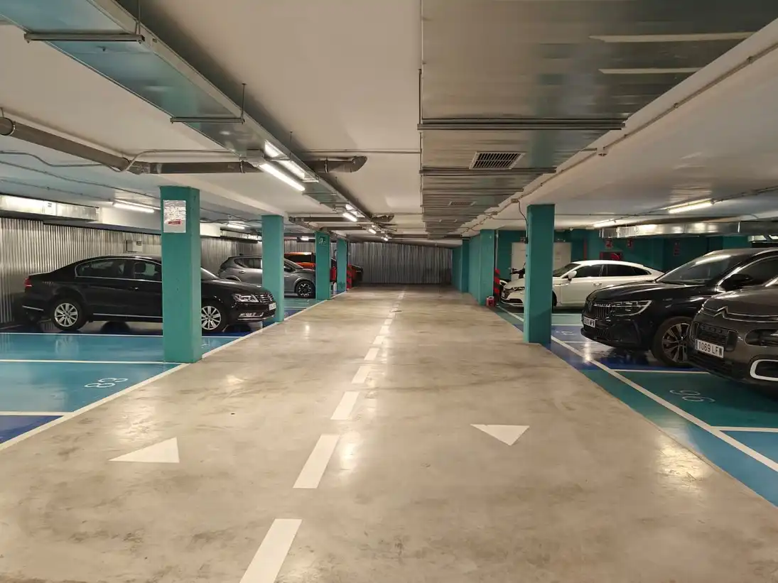 Aparcament de Garatge de lloguer en Ciudad Lineal