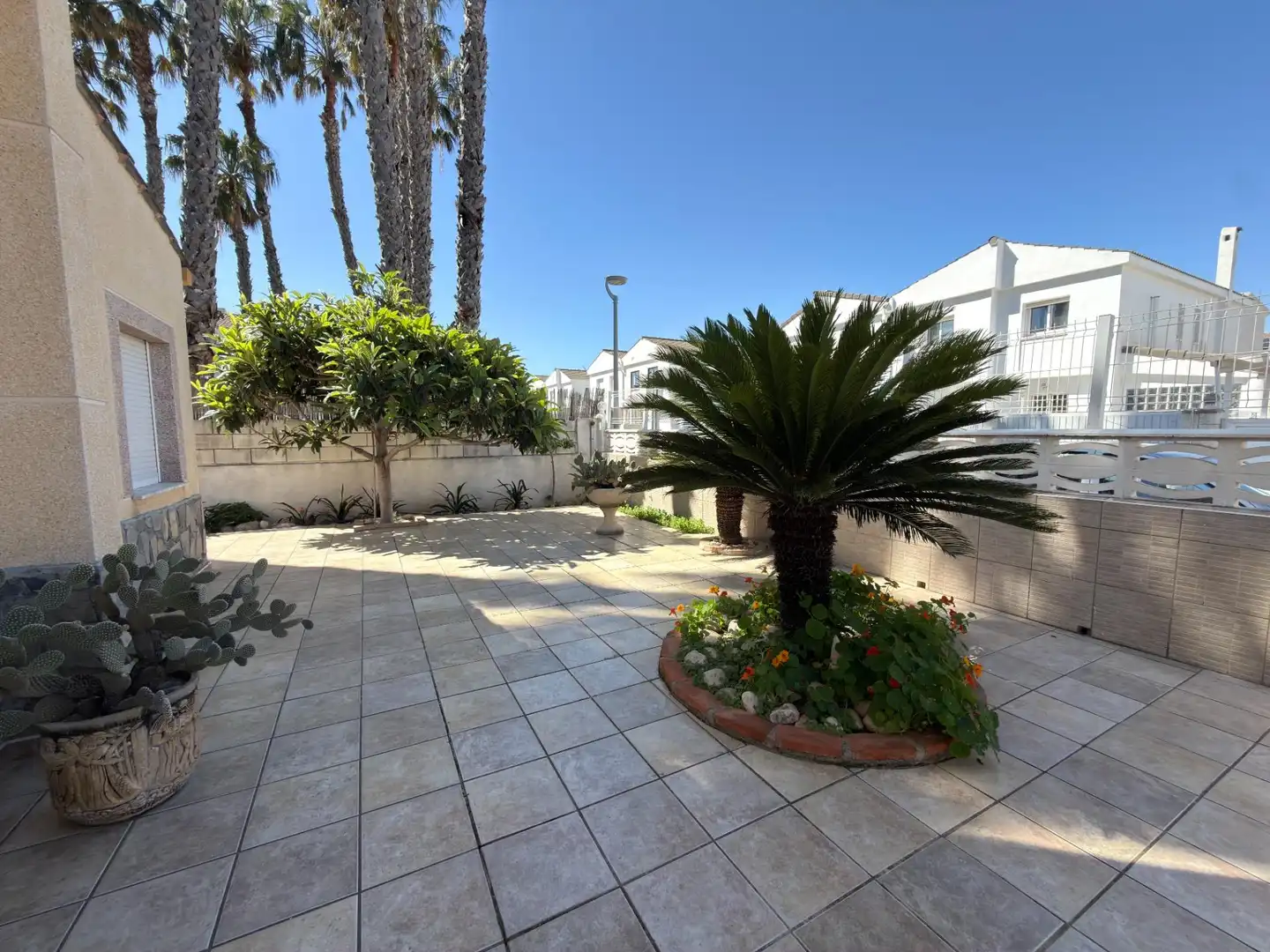 Vista exterior de Casa o xalet en venda en Gandia