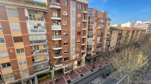 Foto 2 de Piso en venta en Avenida de Madrid, 162, La Bozada – Parque Delicias, Zaragoza Capital
