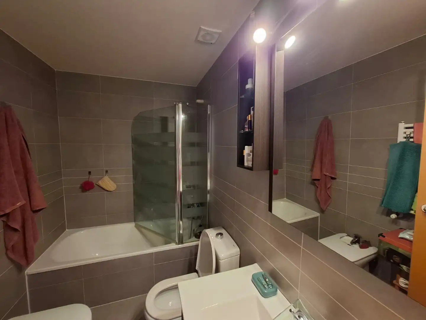 Badezimmer von Wohnung zum Verkauf in Llançà