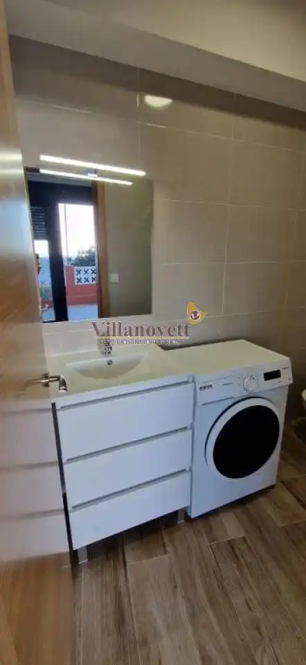 Bathroom of Apartments for rent in Vigo 