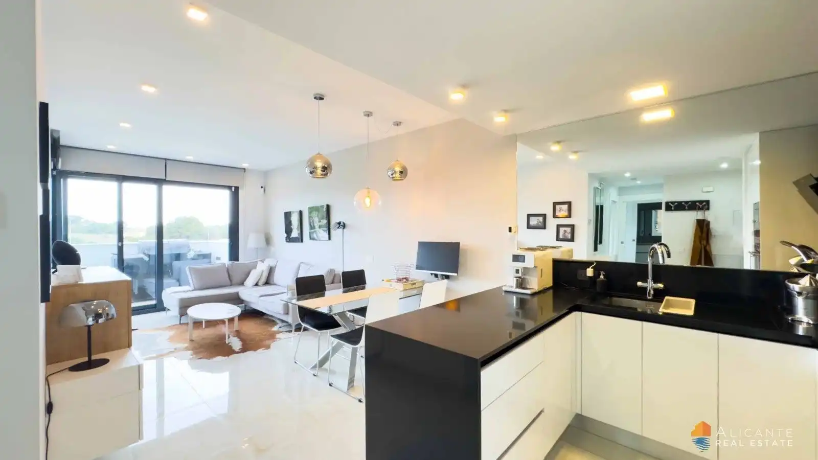 Apartament amb piscina en venda a Orihuela Costa, imagen 4
