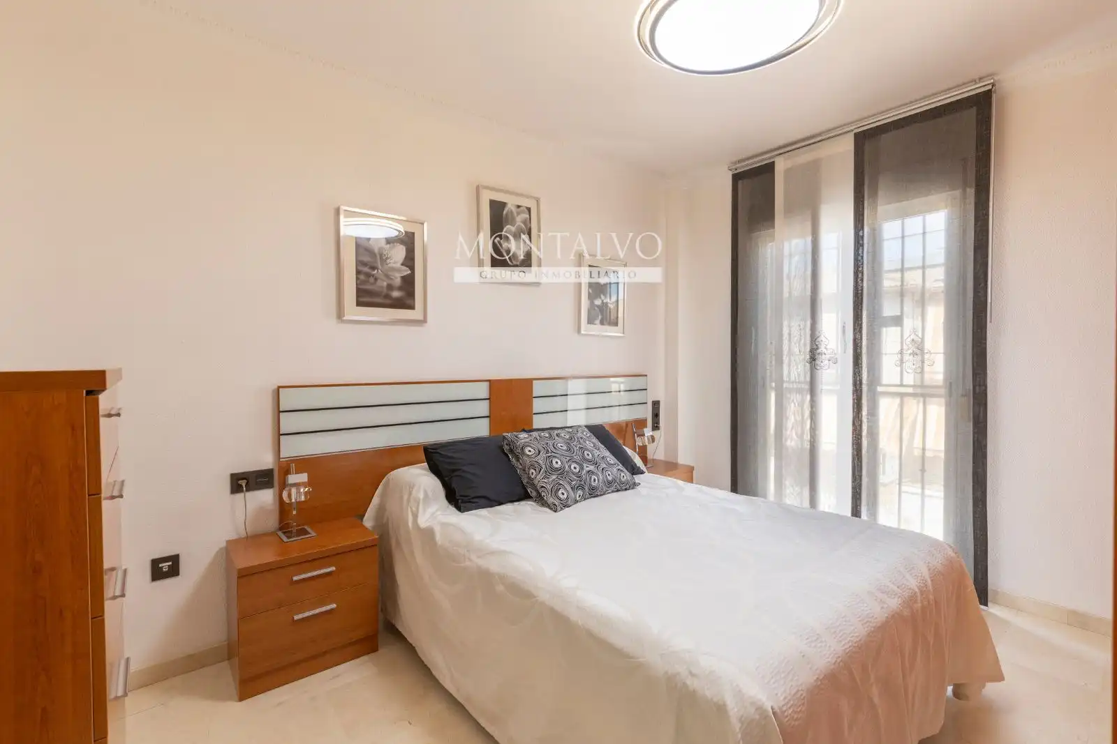 Habitación de Casa adosada en venta en Atarfe