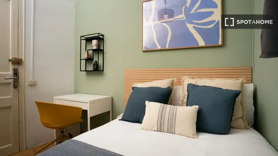 Habitación en La Nova Esquerra de l'Eixample