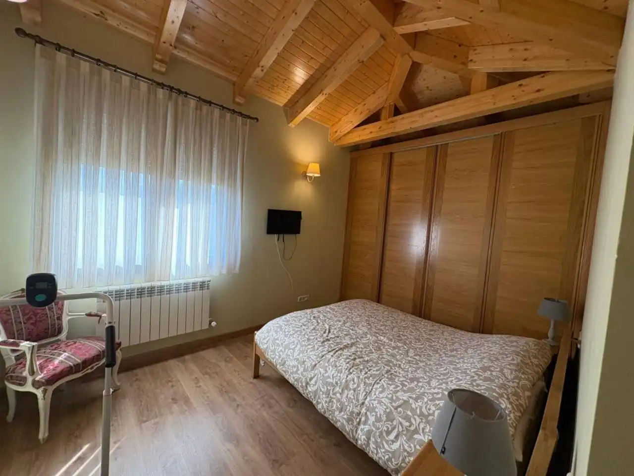 Dormitori de Casa o xalet en venda en Sancti-Spíritus (Salamanca) amb Calefacció, Jardí privat i Moblat