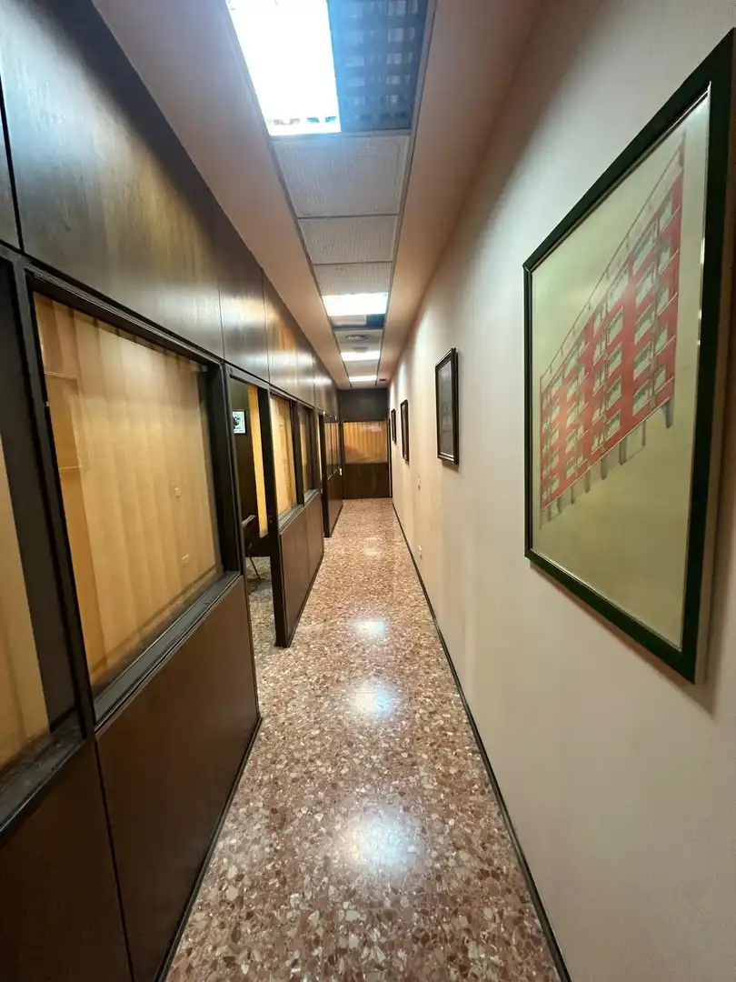 Commercial properties for sale in Torrent  with Air Conditioner and Furnished