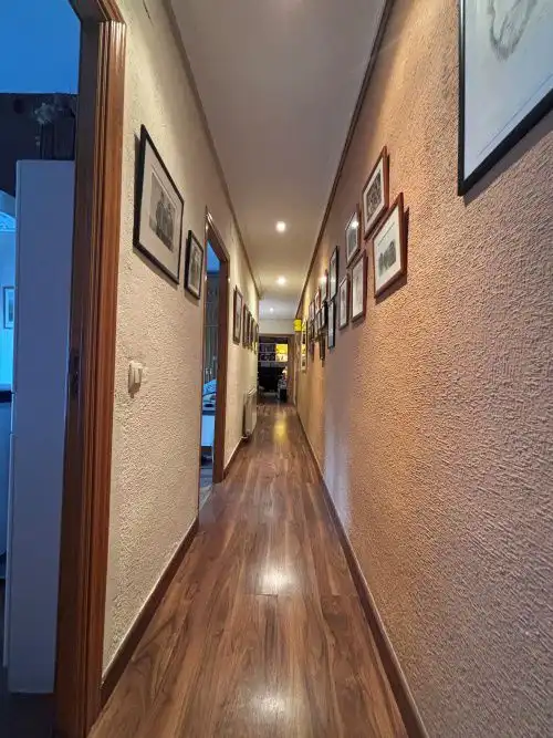 Wohnung zum Verkauf in Madrid mit Klimaanlage, Heizung und Balkon