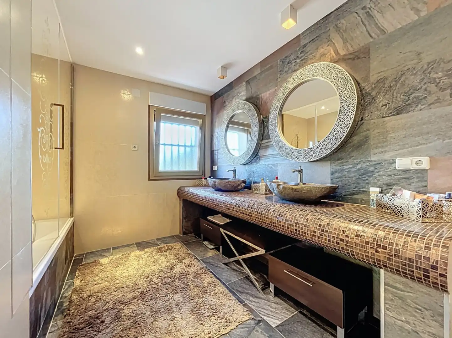 Baño de Casa o chalet en venta en Benimantell con Aire acondicionado, Jardín privado y Terraza