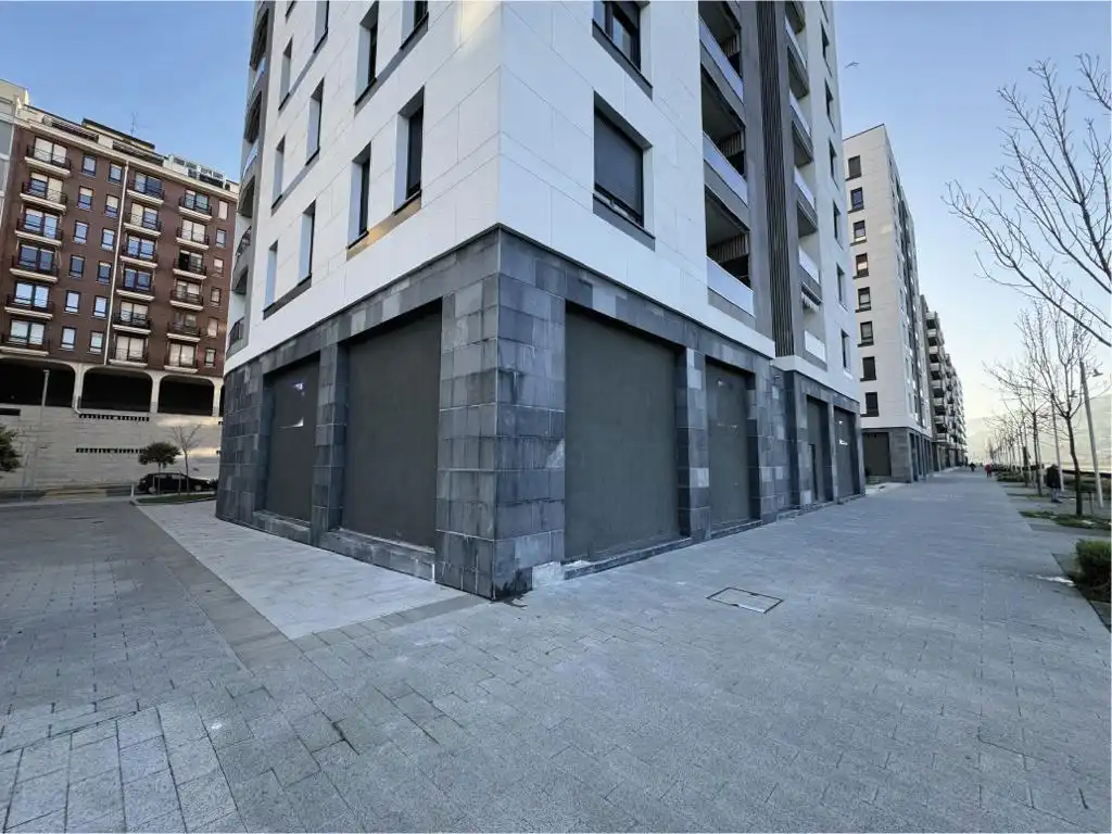 Gewerbefläche zur Miete in Deusto