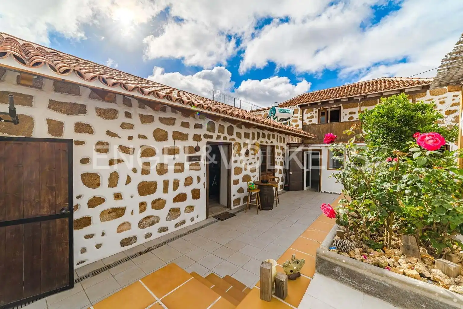 Exterior view of Houses for sale in Granadilla de Abona  with Terrace, Swimming Pool and Furnished