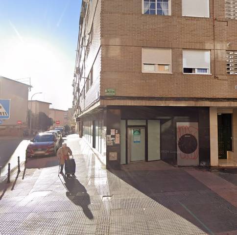 Local comercial en Alquiler en Av Constitución en Coslada pueblo