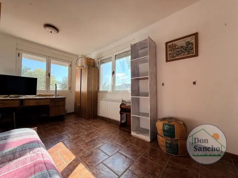 Habitación de Casa o chalet en venta en Cabezón de Valderaduey con Calefacción