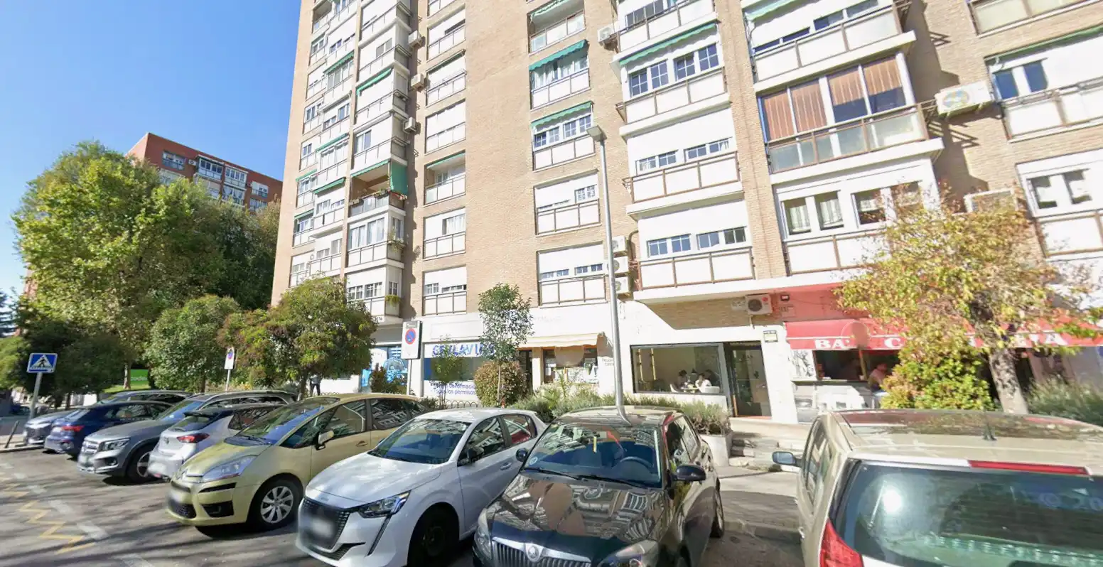 Vista exterior de Casa o chalet en venta en Madrid