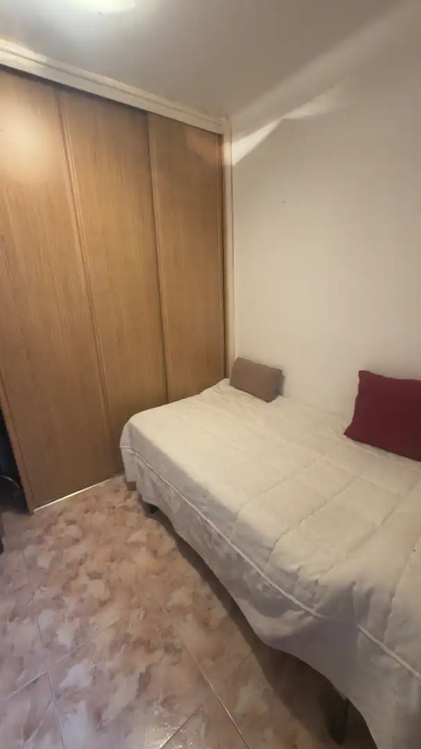 Dormitori de Pis en venda en Vilanova i la Geltrú amb Aire condicionat, Calefacció i Forn