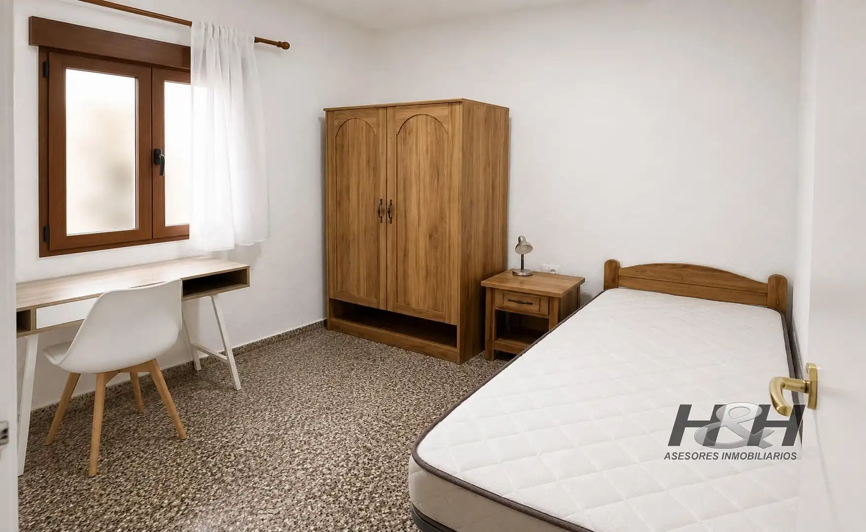 Bedroom of Flat for sale in Burjassot